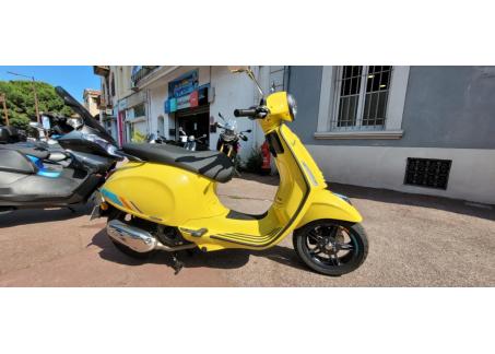 VESPA PRIMAVERA 125