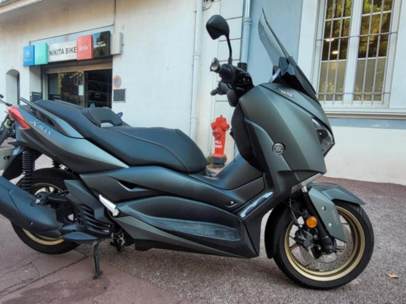 YAMAHA X-MAX 125 TECH MAX