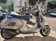 VESPA GTS 300 SUPER TECH gris ottim mat