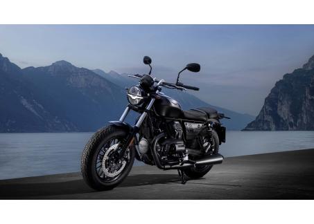 MOTO GUZZI V9 BOBBER